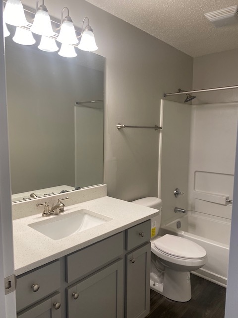 Building Photo - 15 Hamiltons Bay Ct