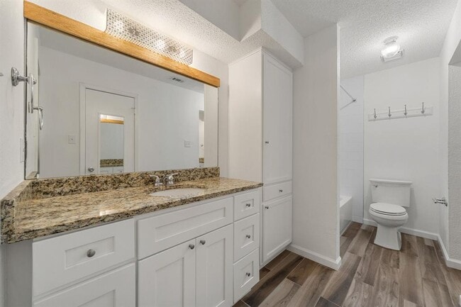 Building Photo - 9618 Sugar Hill Dr