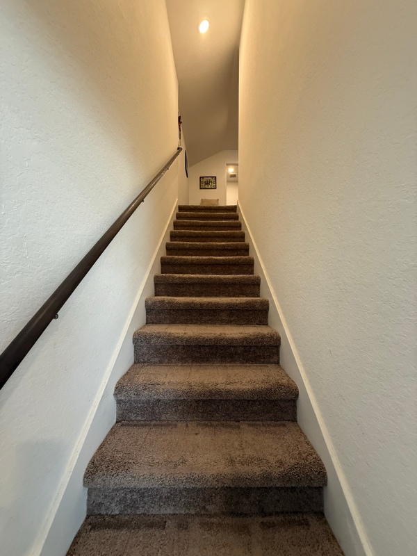 Building Photo - 7161 Elm Cv
