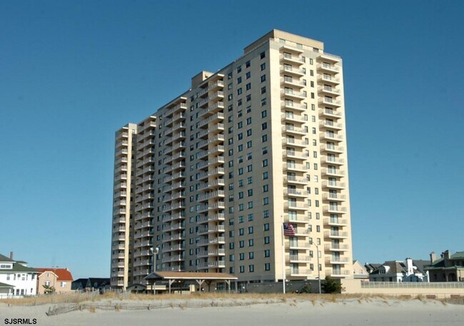 Primary Photo - 5000 Boardwalk