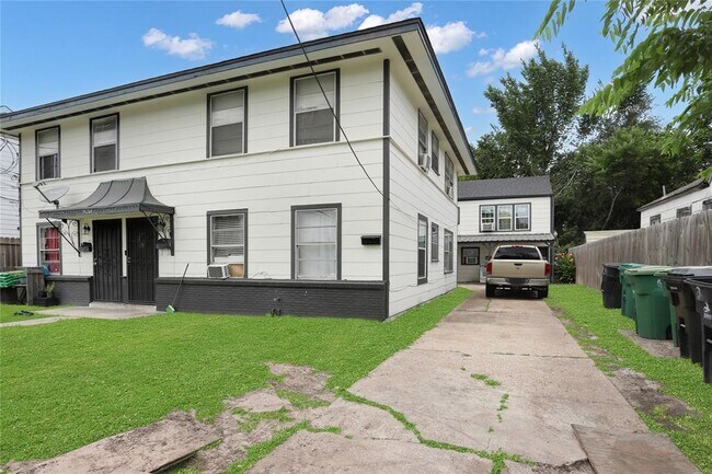 Building Photo - 5623#1 Barremore St