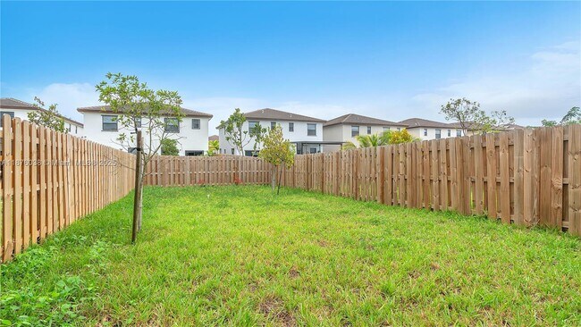 Building Photo - 25564 SW 108th Ave