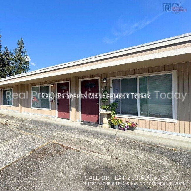 Building Photo - 6415 Steilacoom Blvd SW