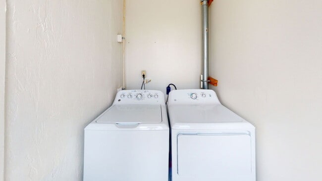 Building Photo - 1506 William Howard Taft Rd