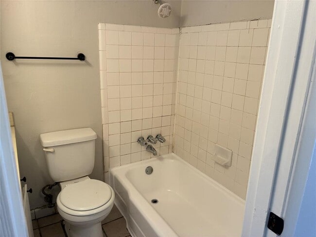 Building Photo - 3400 Timmons Ln
