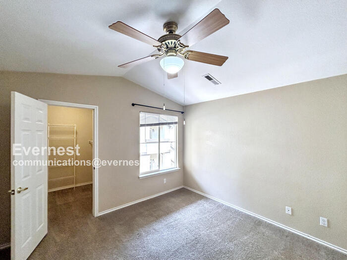 Building Photo - 3732 Riviera Grove