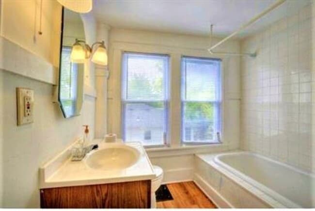 Building Photo - 1011 W Tremont St