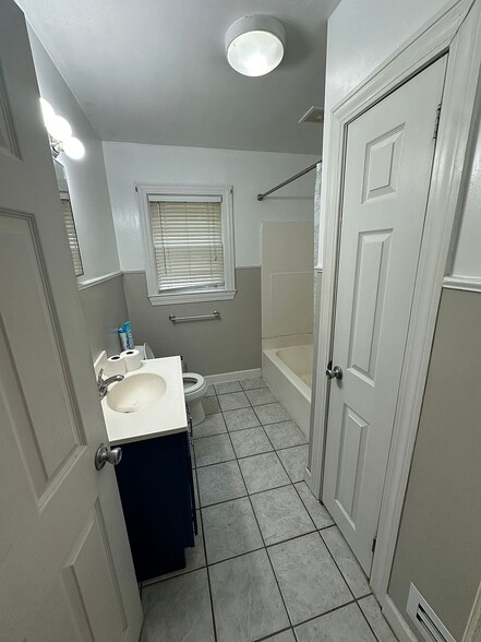 Building Photo - 4850 Saints Delight Rd