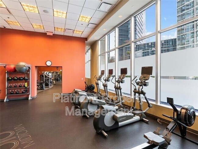 Building Photo - 1080 Peachtree St NE