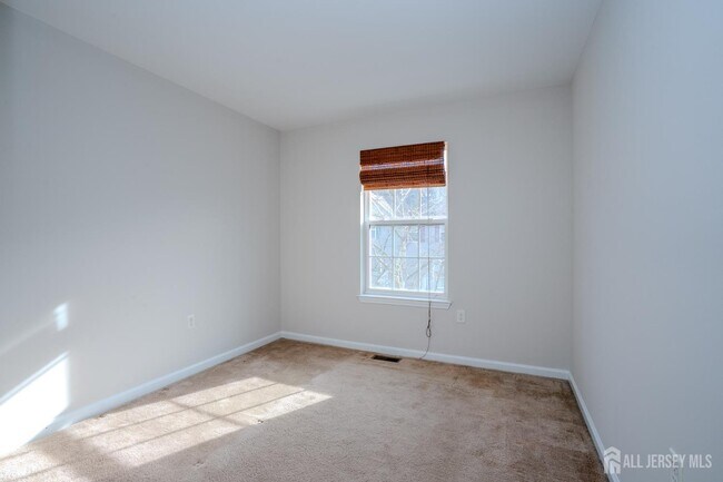 Building Photo - 5 Rafting Way