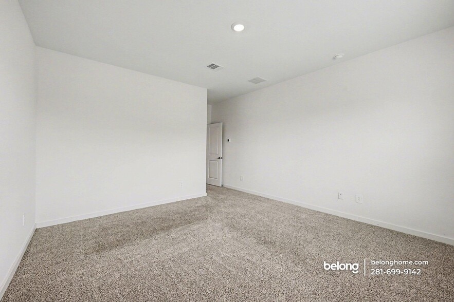 Building Photo - 4212 Russet Elm Ln