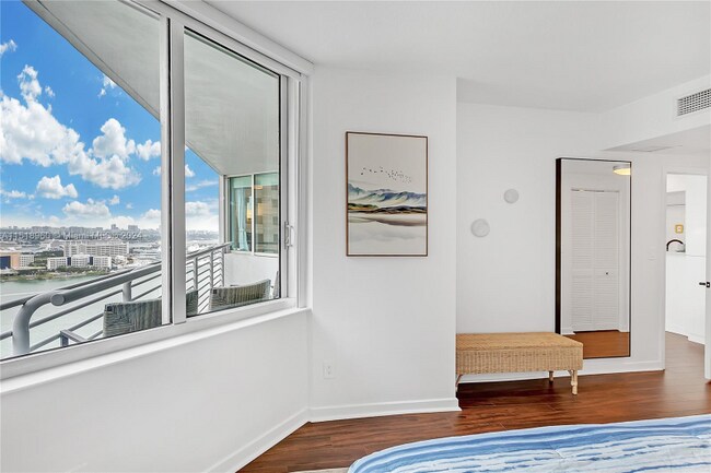 Building Photo - 335 S Biscayne Blvd