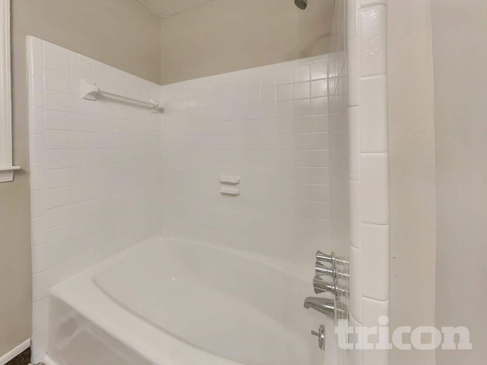 Building Photo - 5555 Richland Dr