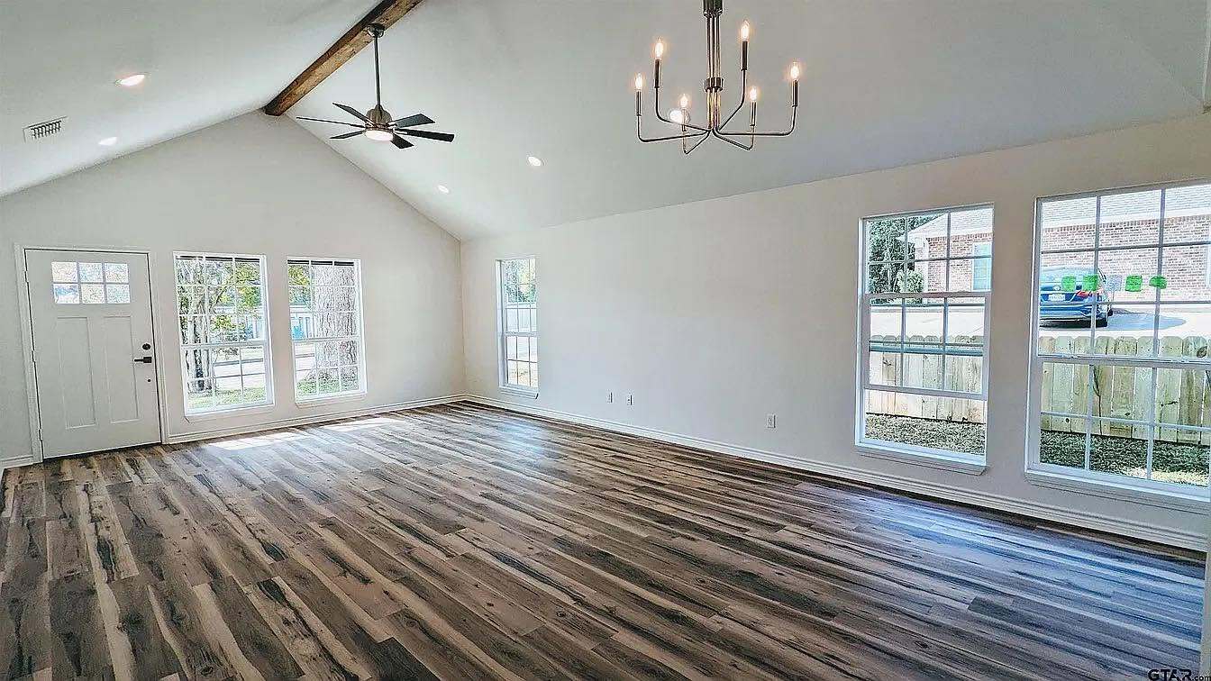 Building Photo - 2704 Calloway Rd