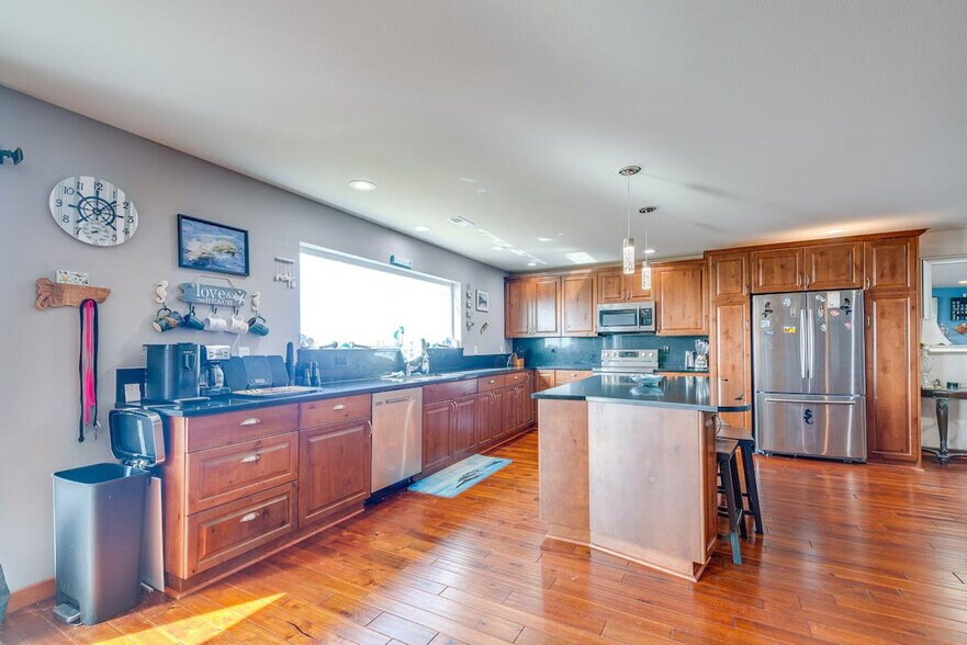 Building Photo - 975 S Sand Dune Ave SW