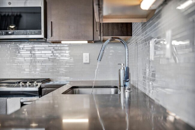 Building Photo - Mid-Town Modern Gem With EV Charger