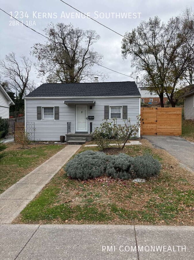 Building Photo - 1234 Kerns Ave SW