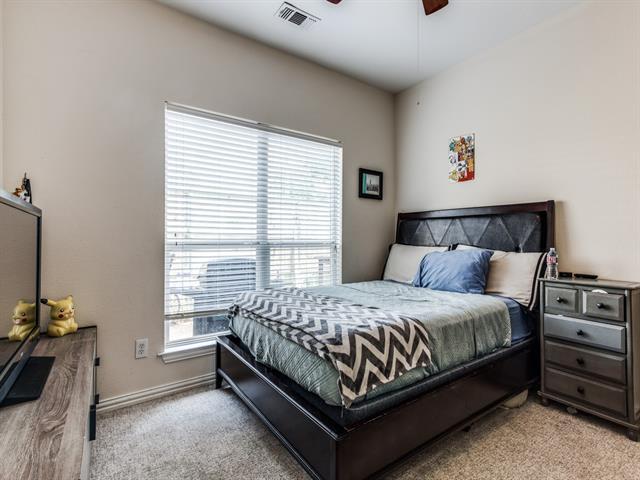 Building Photo - 5735 Richmond Ave