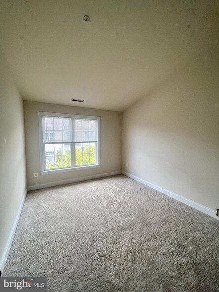 Building Photo - 22106 Fair Garden Ln