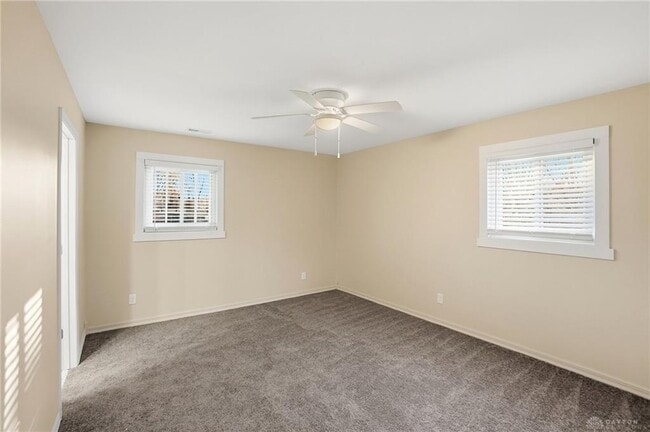 Building Photo - 5336 Red Coach Rd