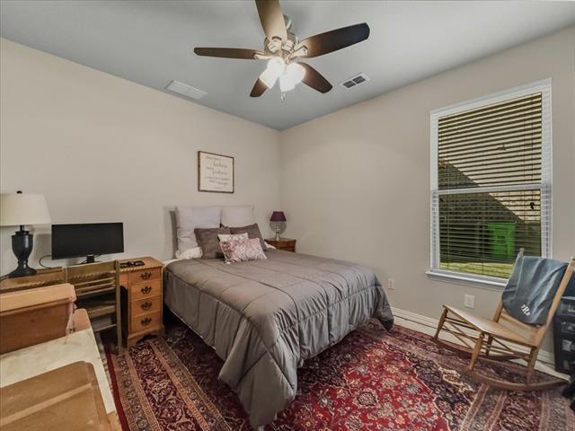 Building Photo - 1805 Settlement Wy