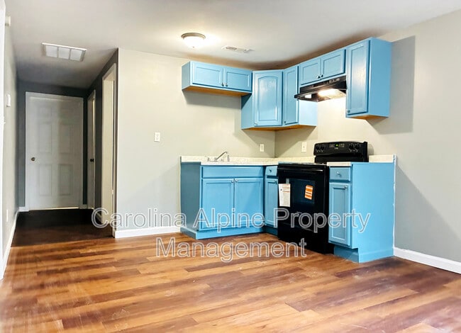 Building Photo - 506 Bonny St