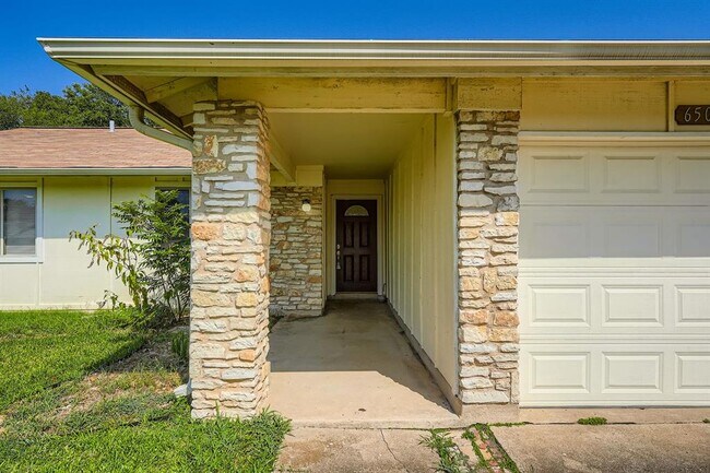 Building Photo - 6509 Krollton Dr