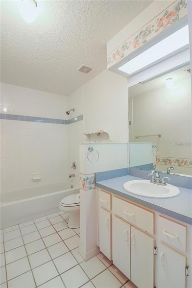 Building Photo - 21701 Queen Mary Ct