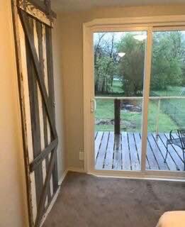 Building Photo - 704 1/2 W Robb Ave