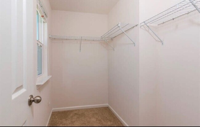 Building Photo - 126 Moultrie Village Ln