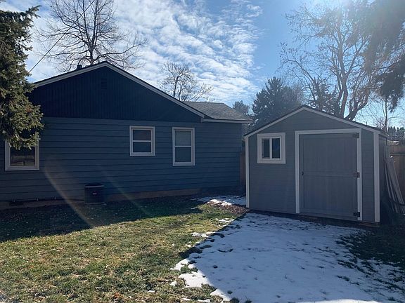 Building Photo - 3720 W Meadow Dr