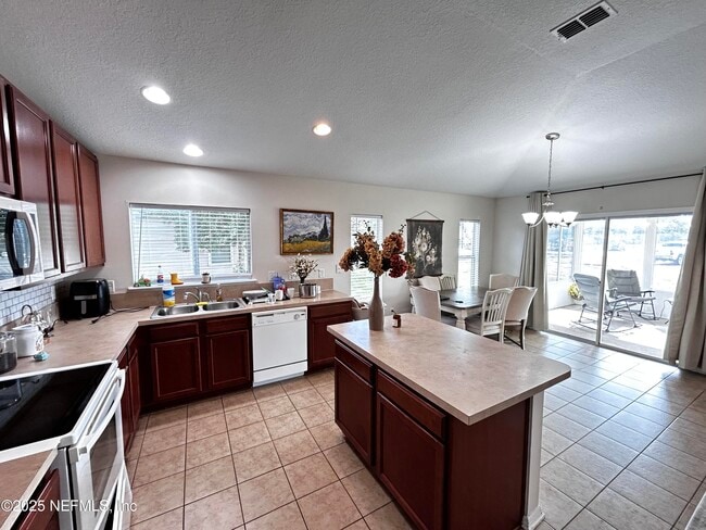 Building Photo - 5163 Magnolia Valley Dr