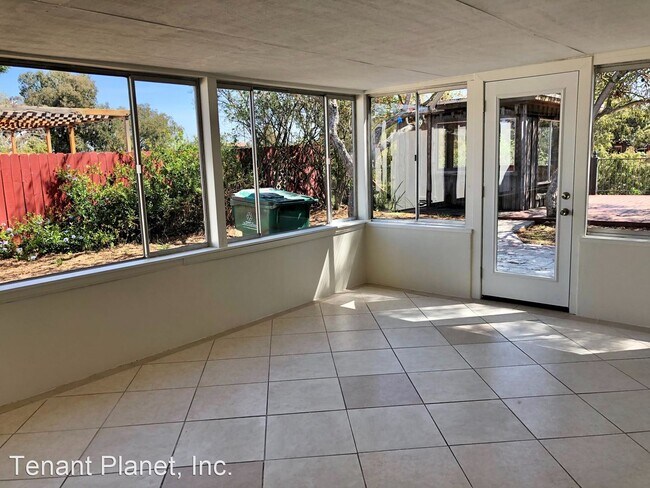 Building Photo - 3 br, 2 bath House - 5027 Glasgow Drive