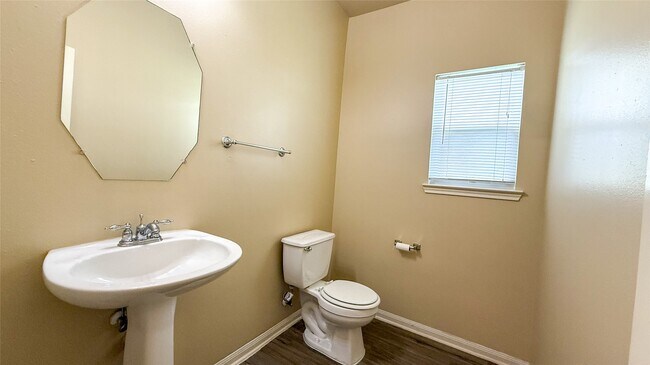 Building Photo - 5127 Prosperity Cir