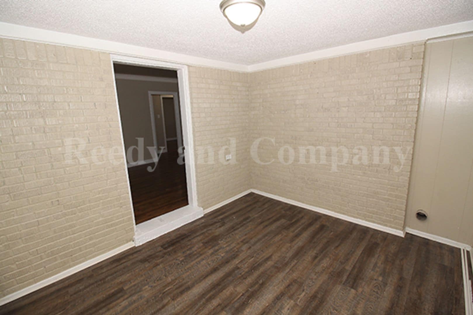 Building Photo - 1023 Waring Rd