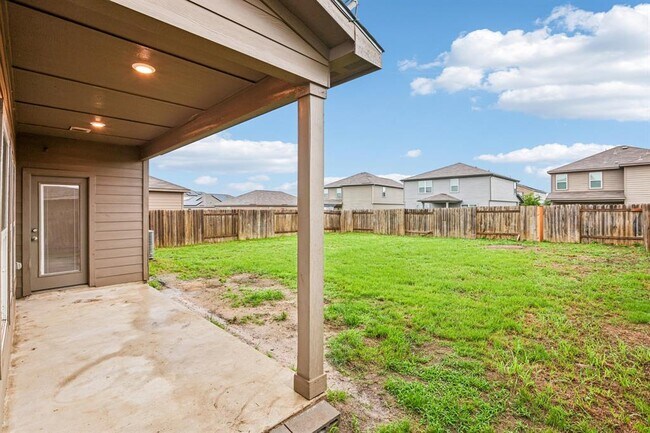 Building Photo - 117 Cherry Tree Ln