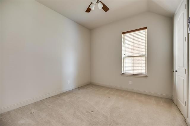 Building Photo - 2761 Troutt Dr