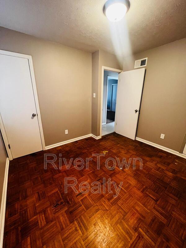 Building Photo - 4180 Kerwin Dr