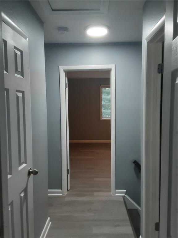 Building Photo - 6900 Roswell Rd