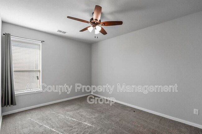 Building Photo - 15105 Stargazer Dr