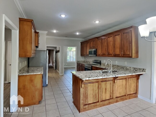 Building Photo - 26540 Mill Creek Dr