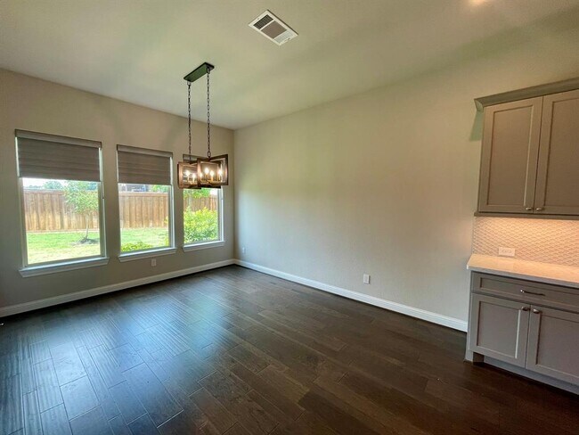 Building Photo - 28162 Briarwood Pass