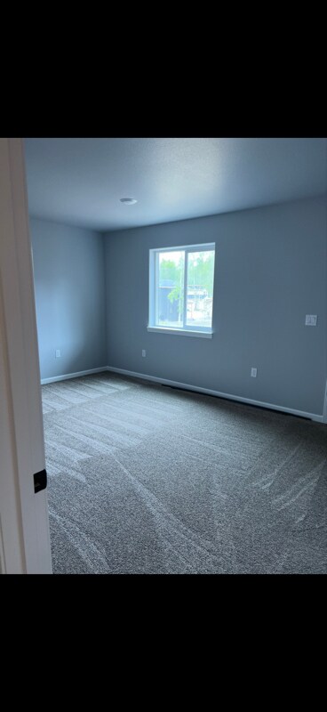 Building Photo - 7862 N Covington St