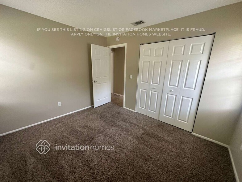 Building Photo - 1405 Barcelona Ct