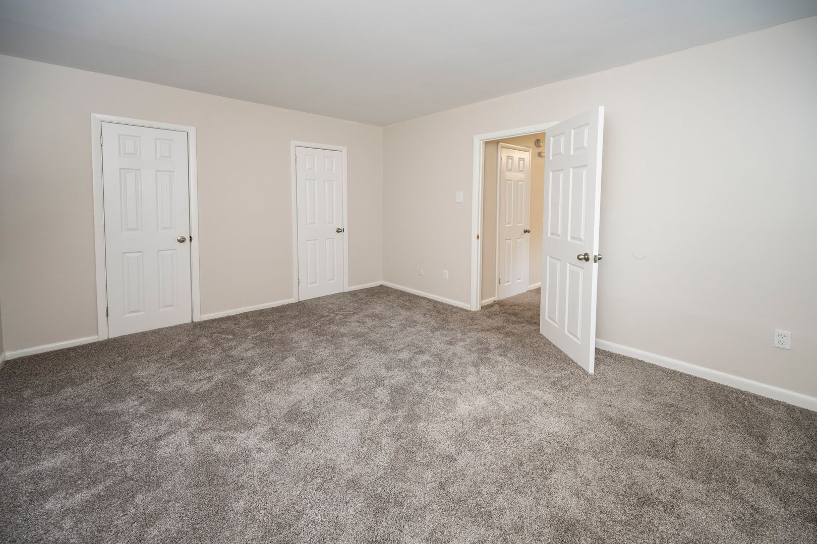 Interior Photo - Rosewood Apartments