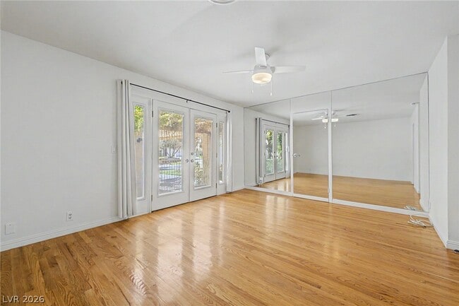 Building Photo - 3145 Bel Air Dr