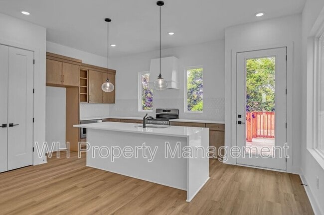 Building Photo - 3820 Tigerbelle Dr