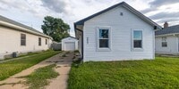 Building Photo - Renovated Home with Detached Garage & Quick Access to the Interstate