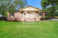Building Photo - 3900 Oakmont Dr