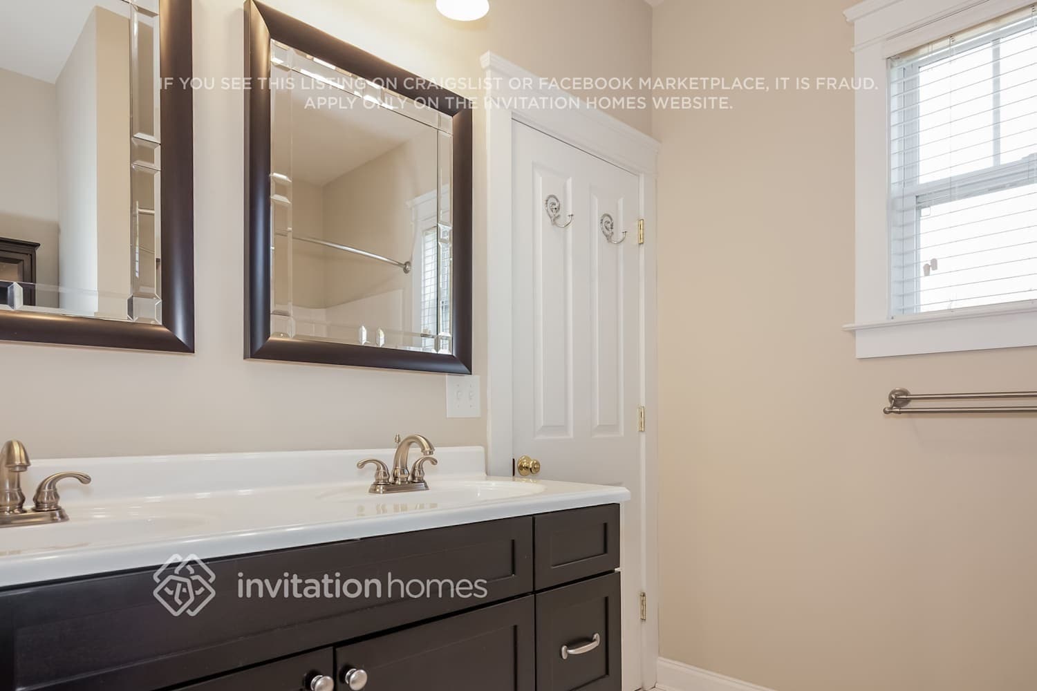 Building Photo - 8230 Townley Rd